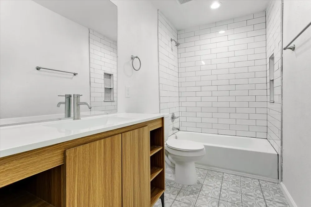 408 Gowdy Street Whitewright, TX 75491