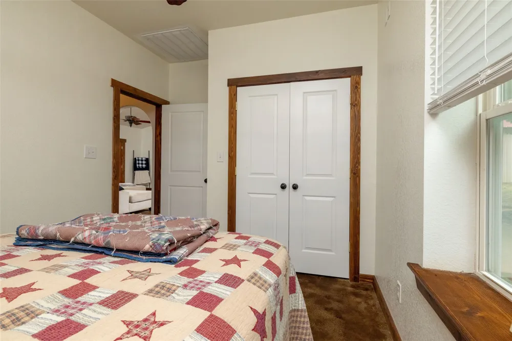 891 County Road 3592 Paradise, TX 76073