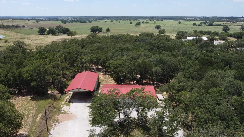 891 County Road 3592 Paradise, TX 76073