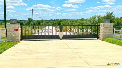 1231 Pitchfork Ranch Road