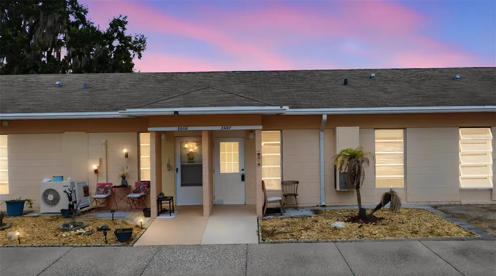 2607 CLUB CIRCLE #2607 Lake Wales, FL 33898