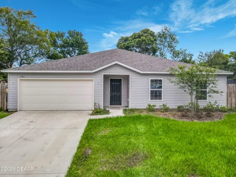 1123 Viking Drive