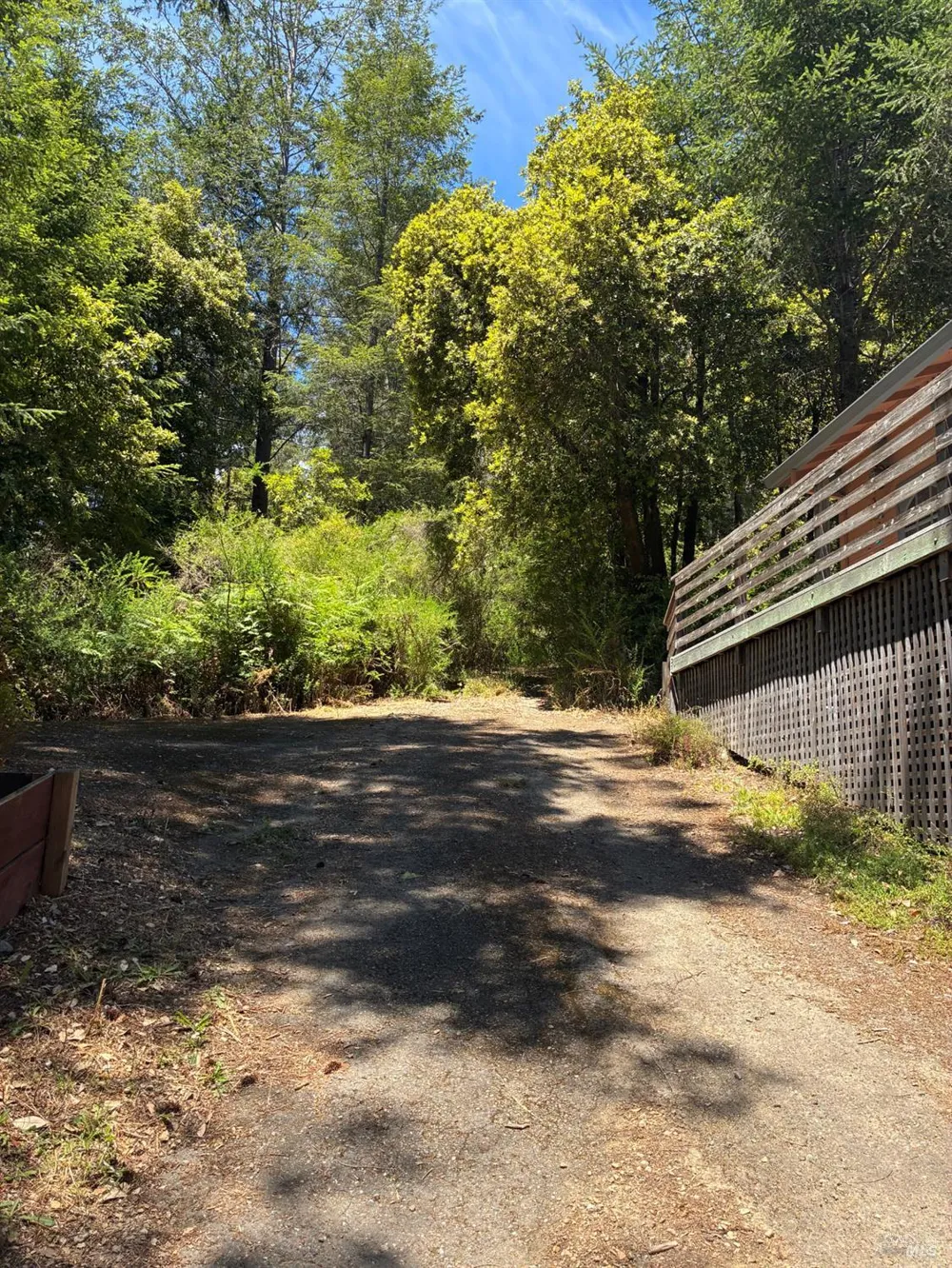 30 Sunrise Mountain Cazadero, CA 95421