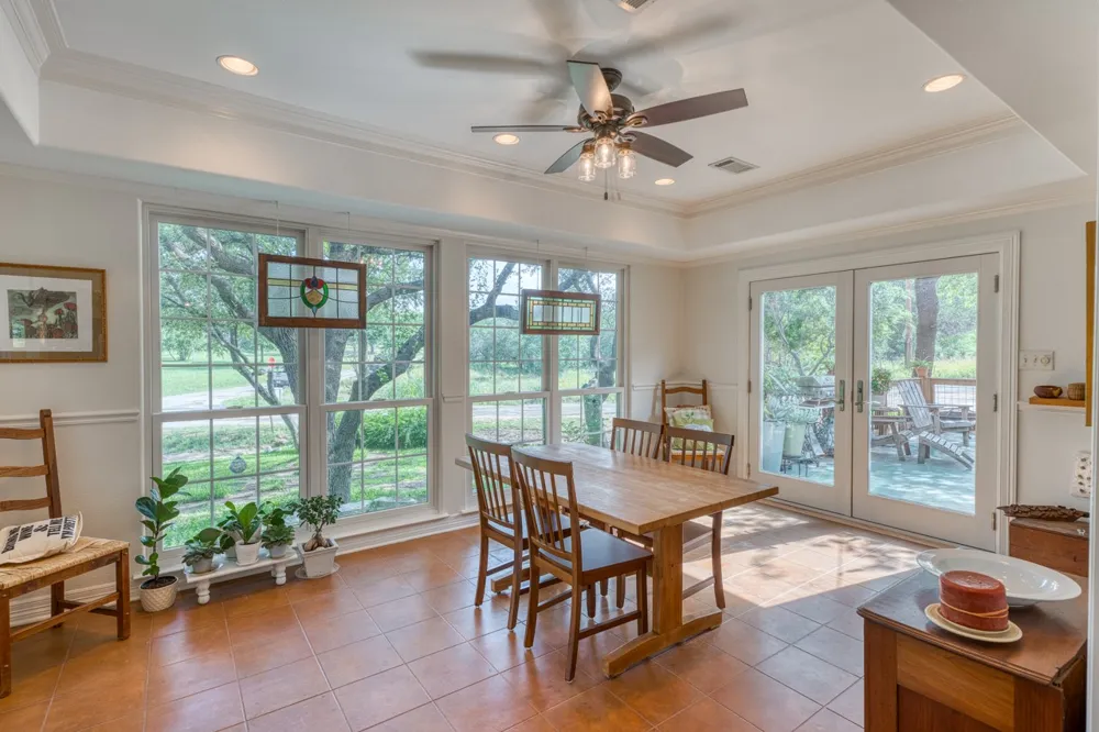 1106 Shorewood Drive Granite Shoals, TX 78654