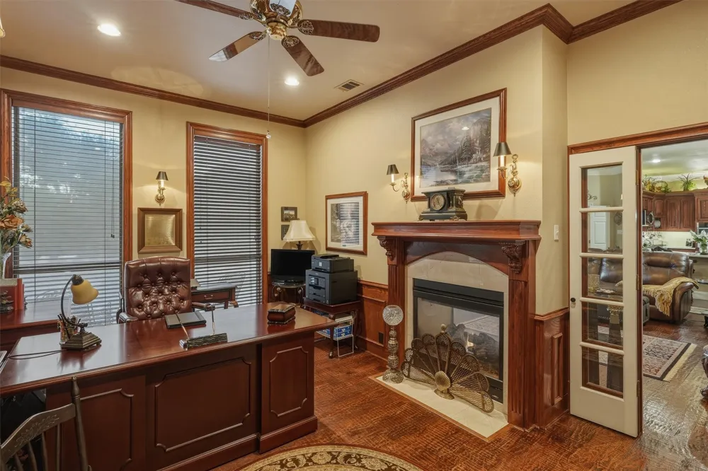 107 Nob Hill Lane Ovilla, TX 75154