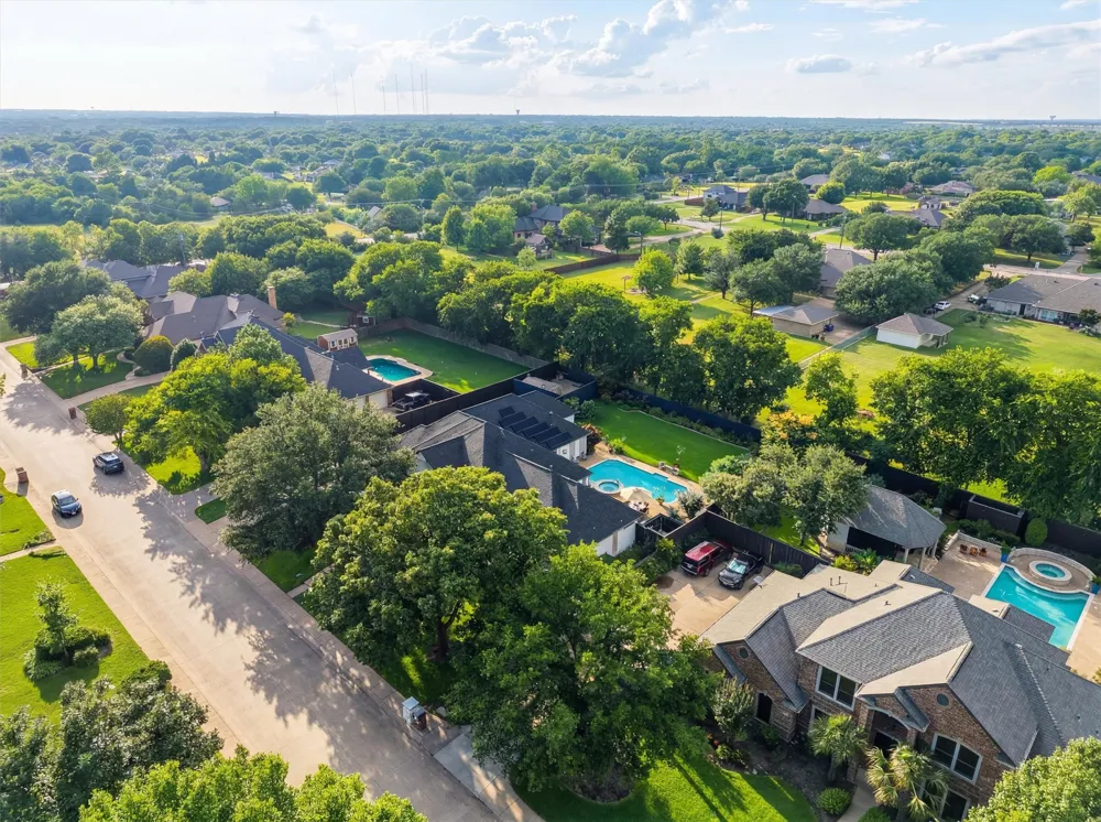 107 Nob Hill Lane Ovilla, TX 75154