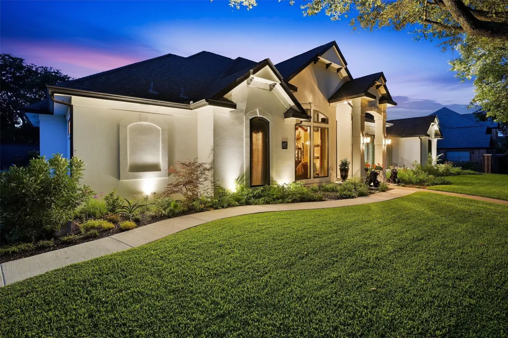 107 Nob Hill Lane Ovilla, TX 75154