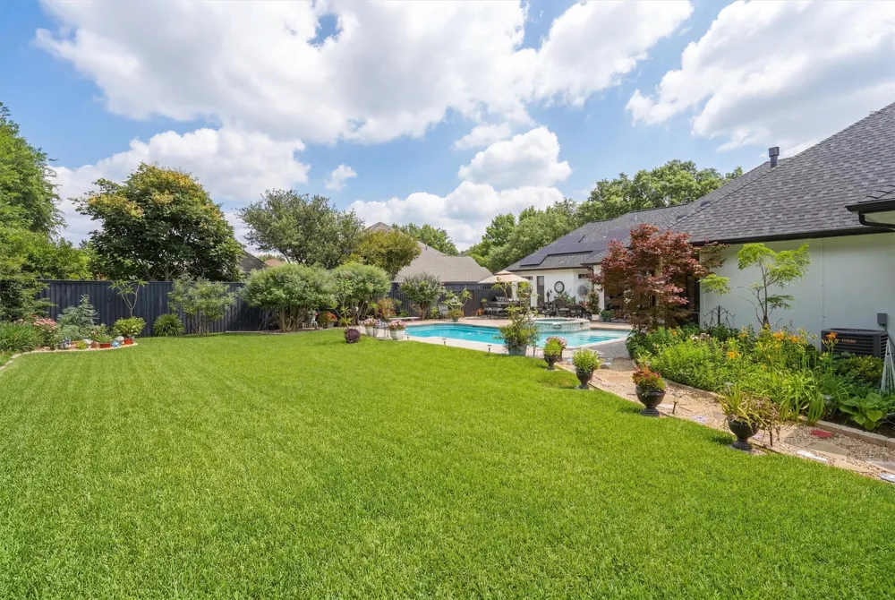 107 Nob Hill Lane Ovilla, TX 75154