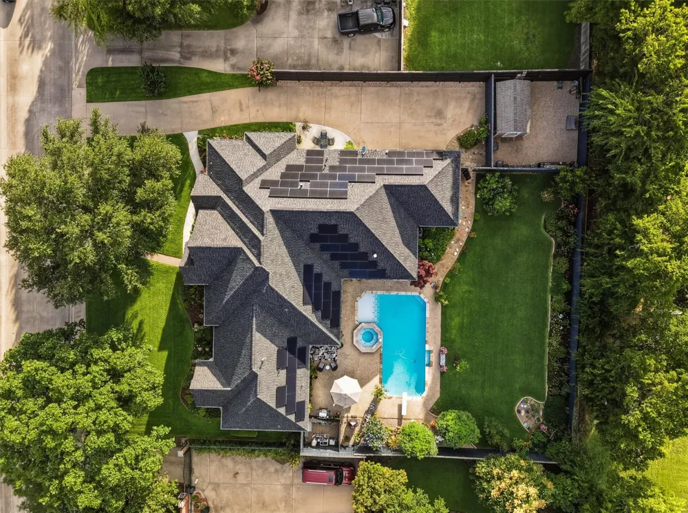 107 Nob Hill Lane Ovilla, TX 75154