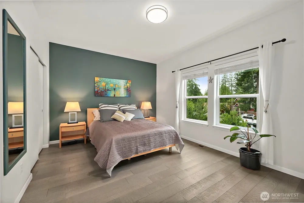 321 E Fairway Dr Allyn, WA 98524