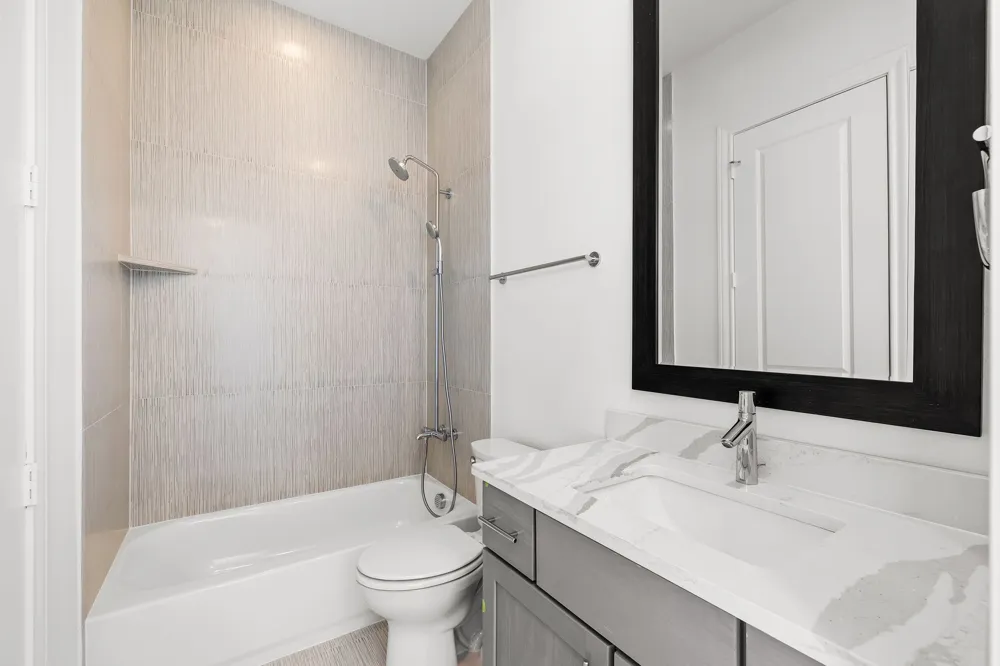 215 Carroll Street Fort Worth, TX 76107