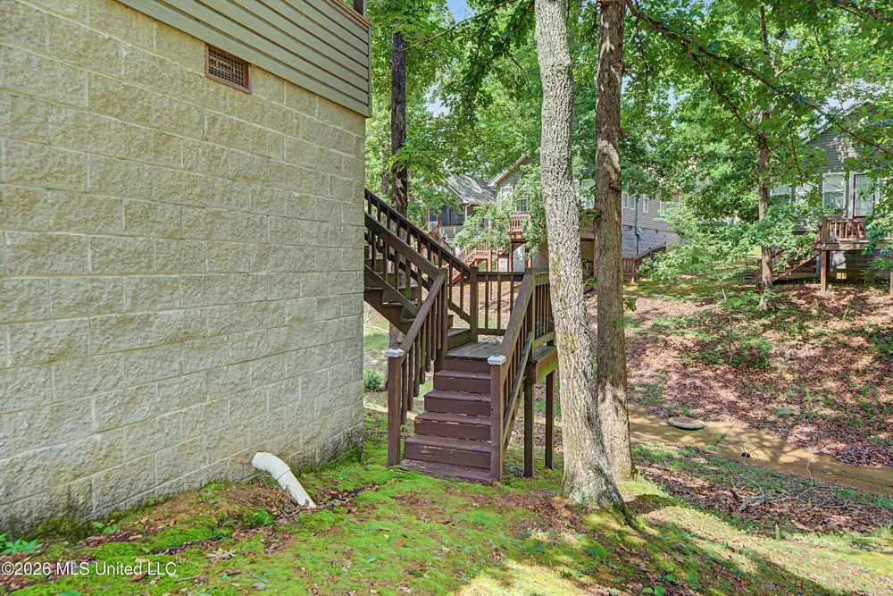 12 Tyson Trail Iuka, MS 38852