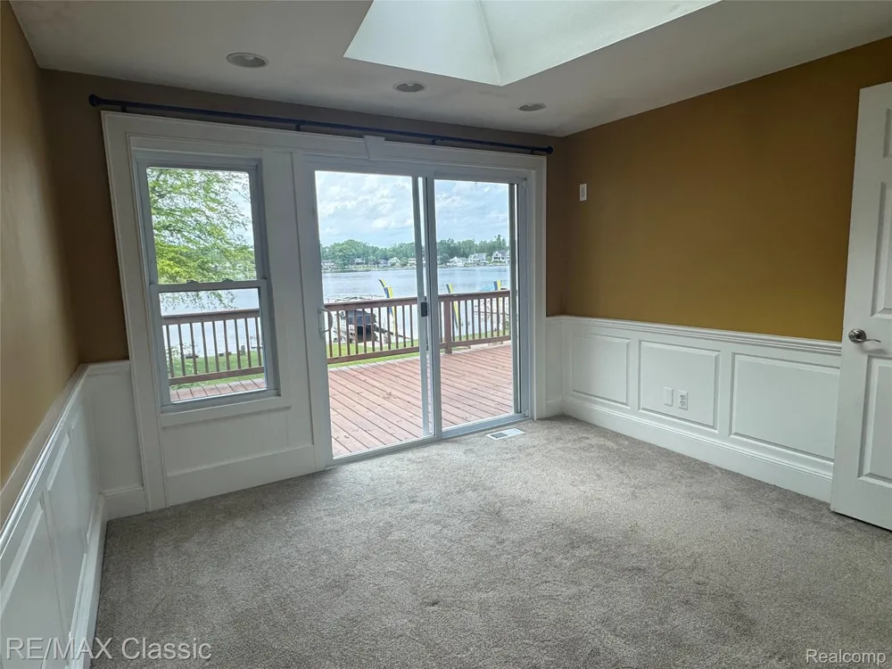 1508 LAKEVIEW DRIVE Wolverine Lake Village, MI 48390
