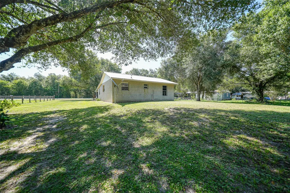 5549 SW SHORES AVENUE Arcadia, FL 34266