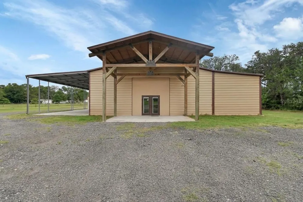 4940 STATE ROAD 11 De Leon Springs, FL 32130