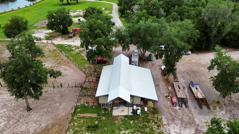 4940 STATE ROAD 11 De Leon Springs, FL 32130