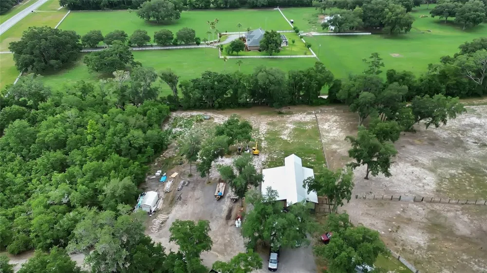 4940 STATE ROAD 11 De Leon Springs, FL 32130