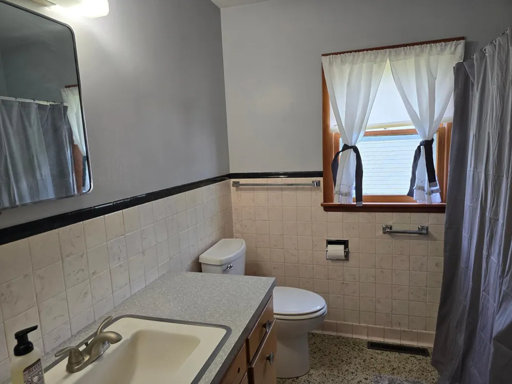 1601 Murray Avenue Worthington, MN 56187