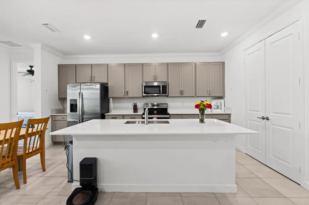 460 Veridian Circle NW Palm Bay, FL 32907
