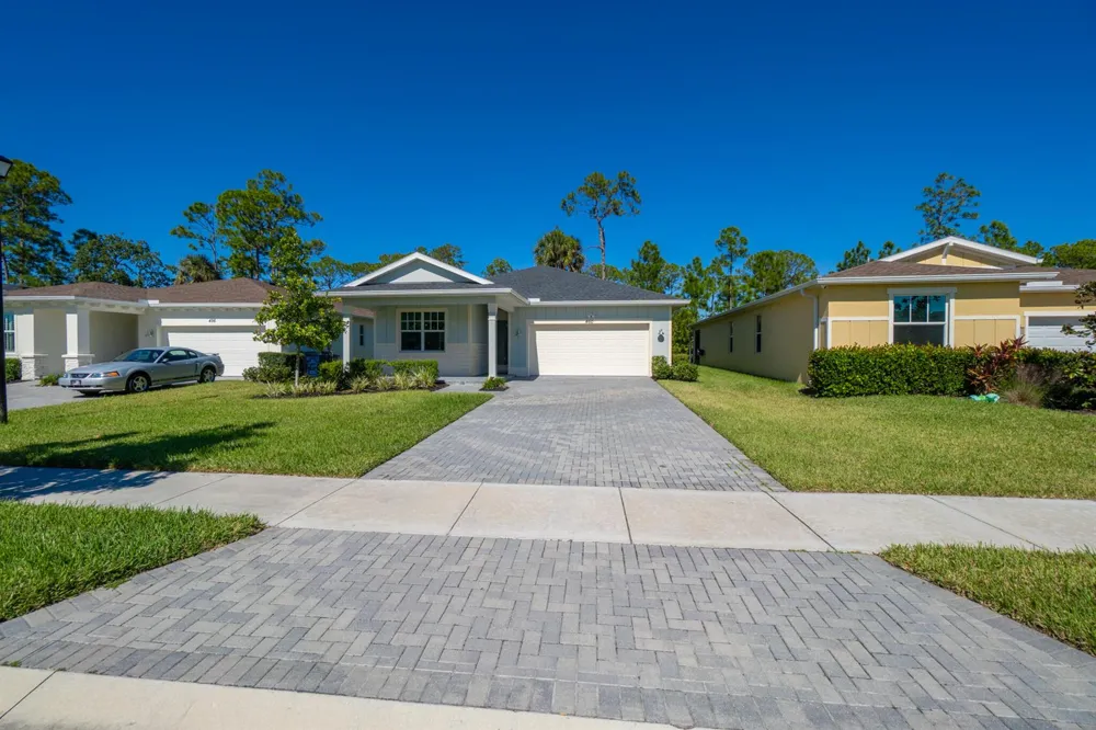 460 Veridian Circle NW Palm Bay, FL 32907