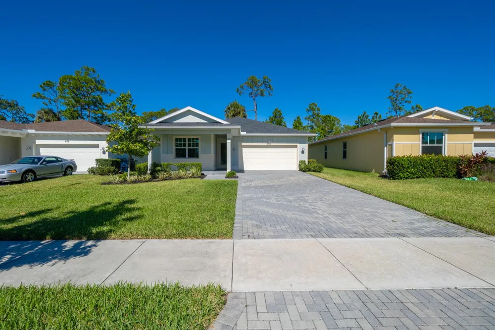 460 Veridian Circle NW Palm Bay, FL 32907