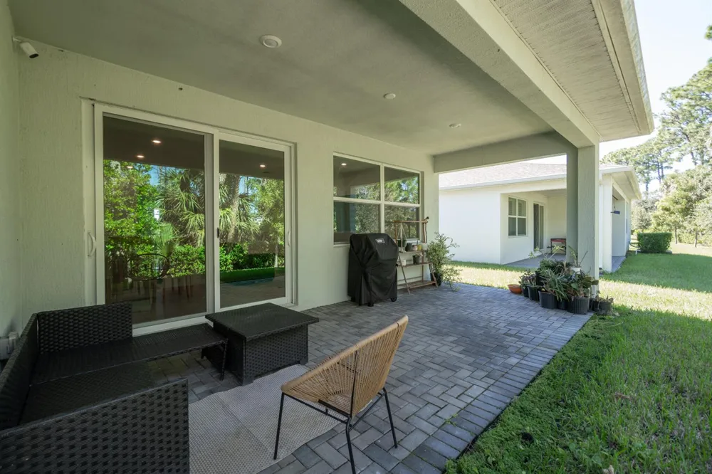 460 Veridian Circle NW Palm Bay, FL 32907