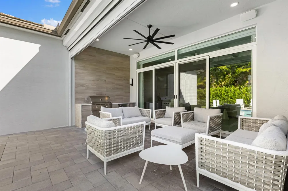9831 Great Barrier Trail Boynton Beach, FL 33473