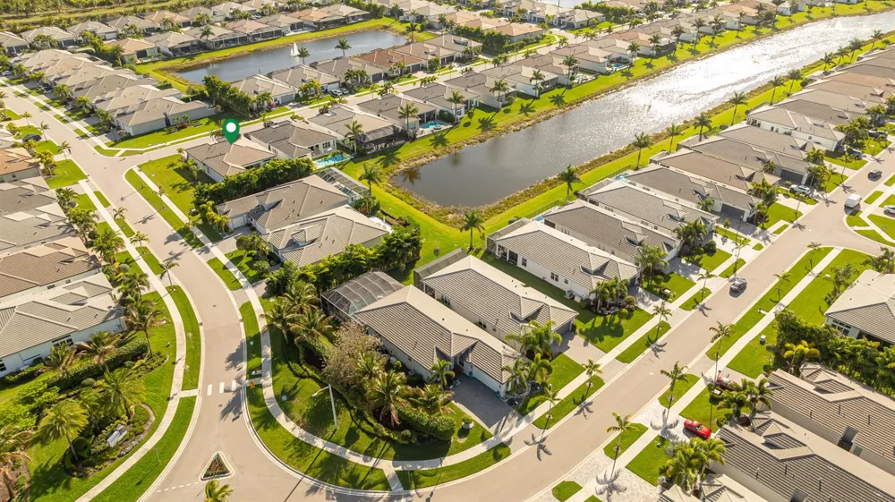 9831 Great Barrier Trail Boynton Beach, FL 33473