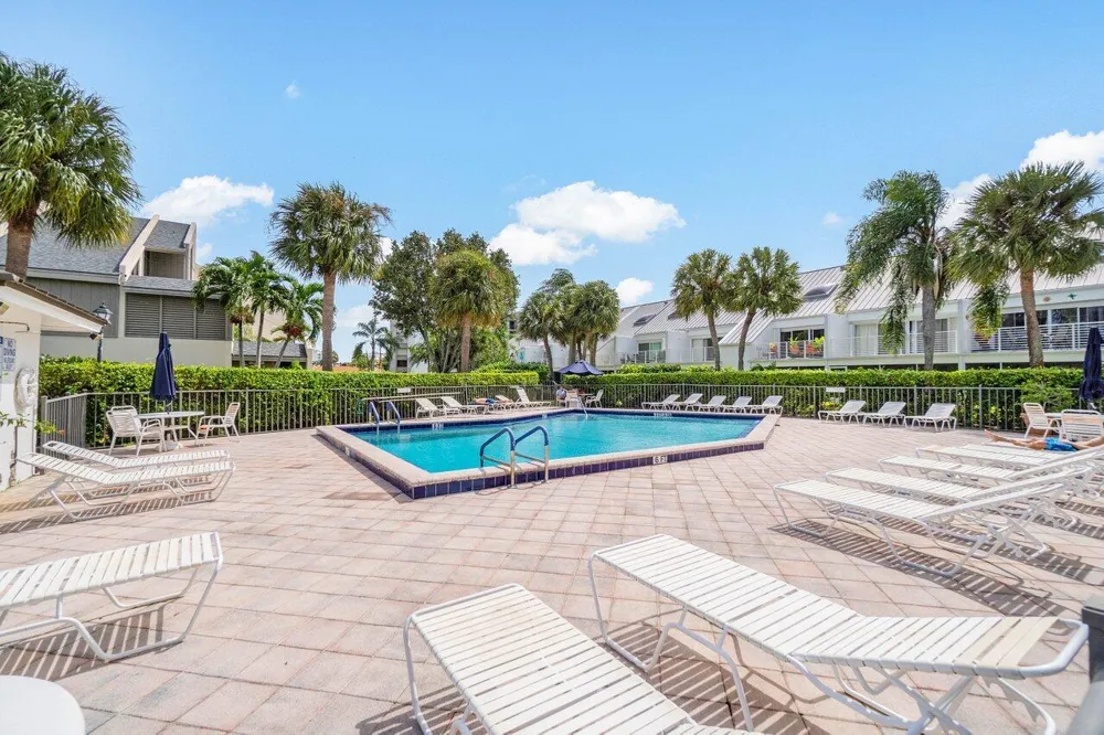 1605 S Us Highway 1 #V6-106 Jupiter, FL 33477