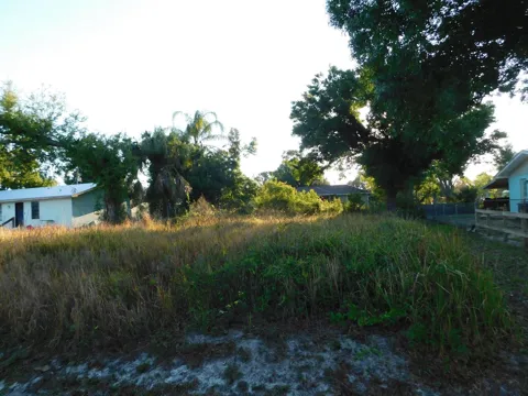 5406 Shannon Drive