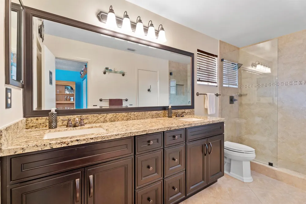 3342 Amsterdam Avenue Cooper City, FL 33026