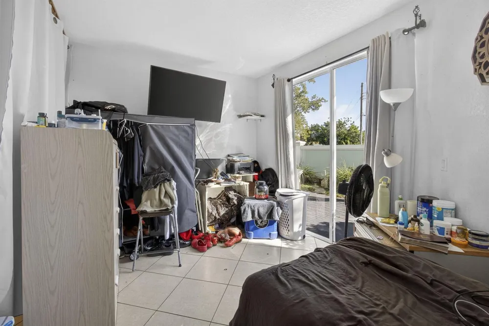 3720 Oleander Terrace Riviera Beach, FL 33404