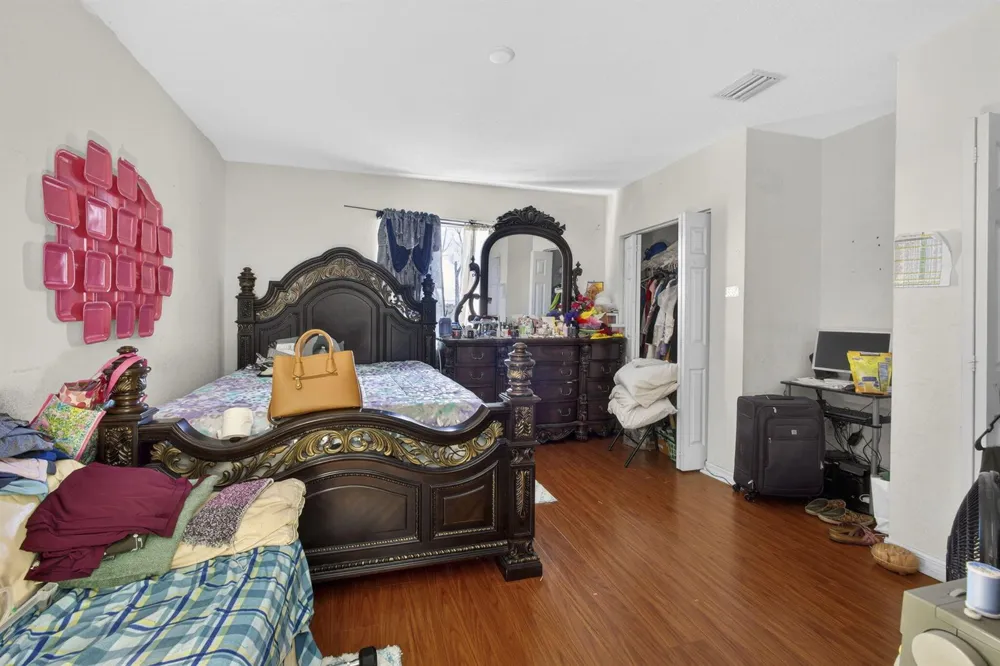 3720 Oleander Terrace Riviera Beach, FL 33404