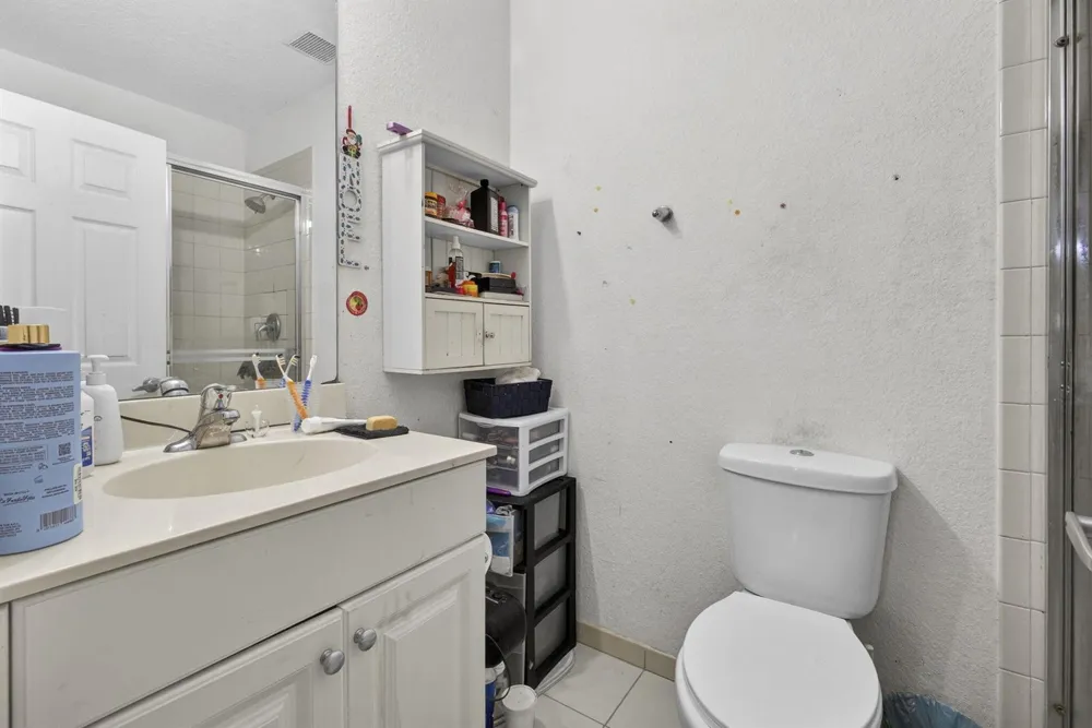 3720 Oleander Terrace Riviera Beach, FL 33404