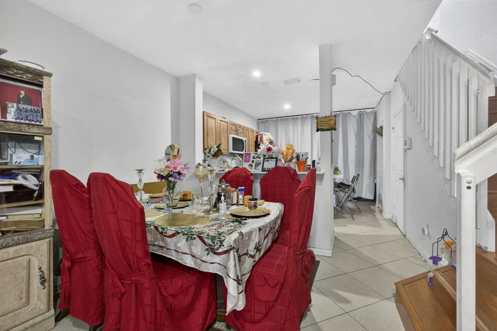 3720 Oleander Terrace Riviera Beach, FL 33404