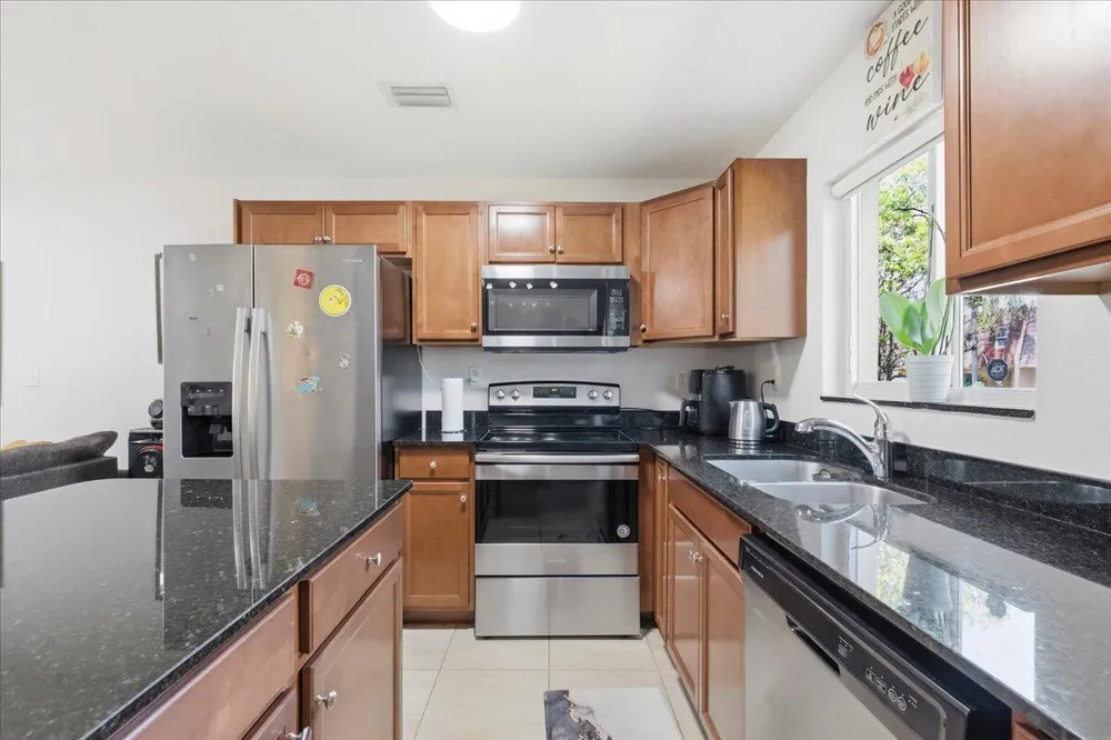 1340 SW 53rd Avenue North Lauderdale, FL 33068