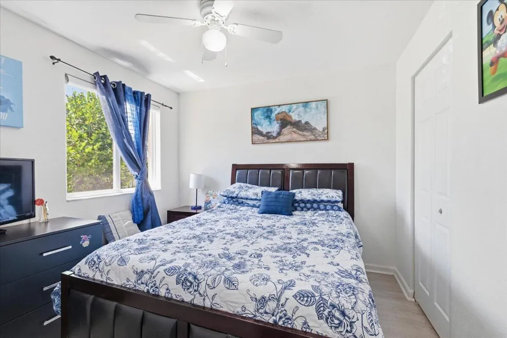 1340 SW 53rd Avenue North Lauderdale, FL 33068