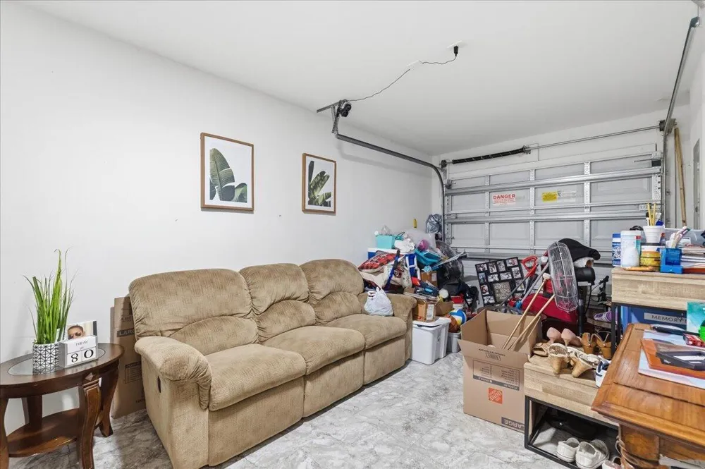 1340 SW 53rd Avenue North Lauderdale, FL 33068
