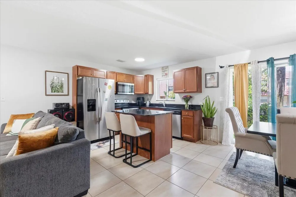 1340 SW 53rd Avenue North Lauderdale, FL 33068