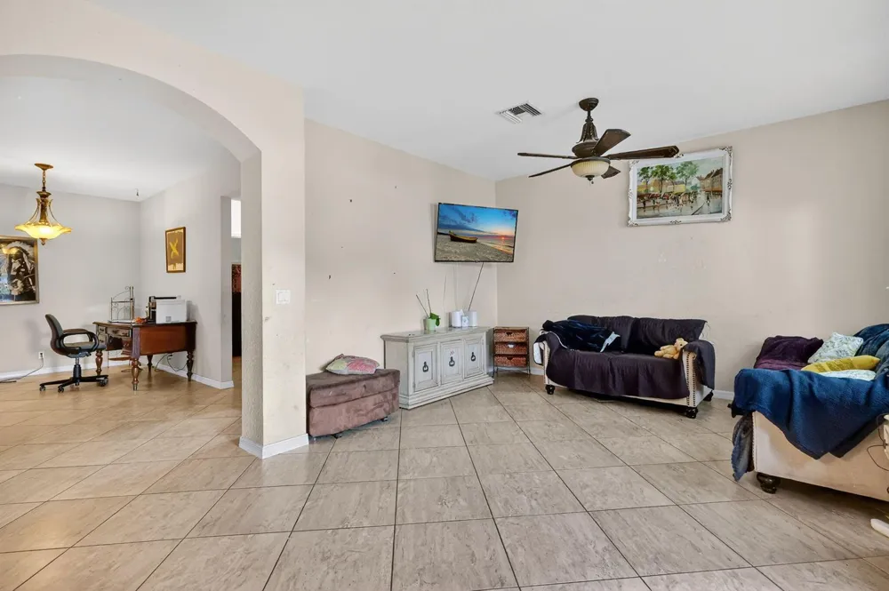 6720 Osage Circle 