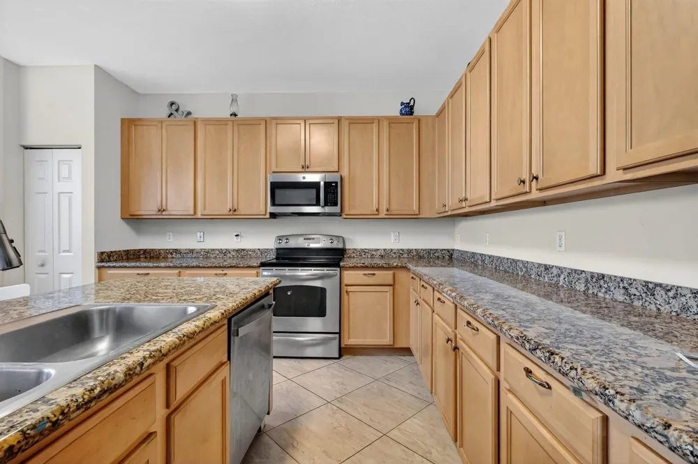 6720 Osage Circle 