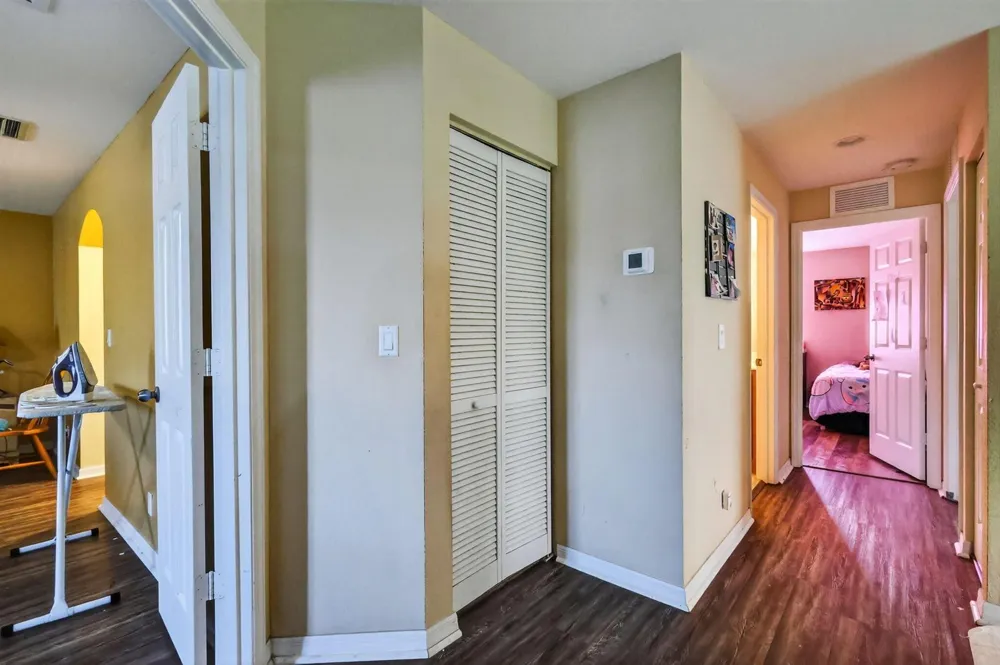 6720 Osage Circle 