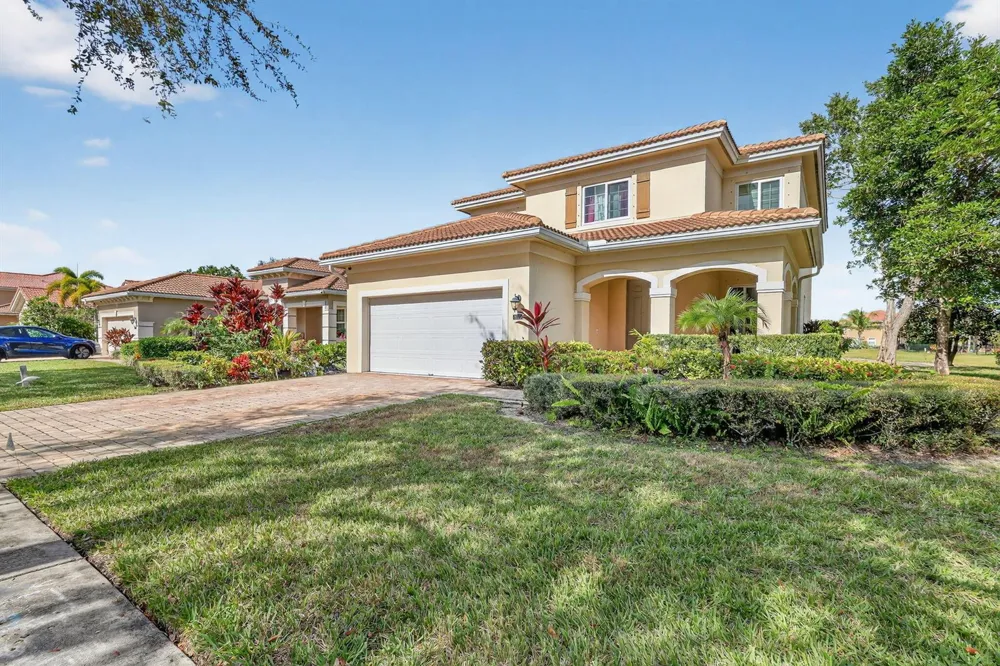 6720 Osage Circle 