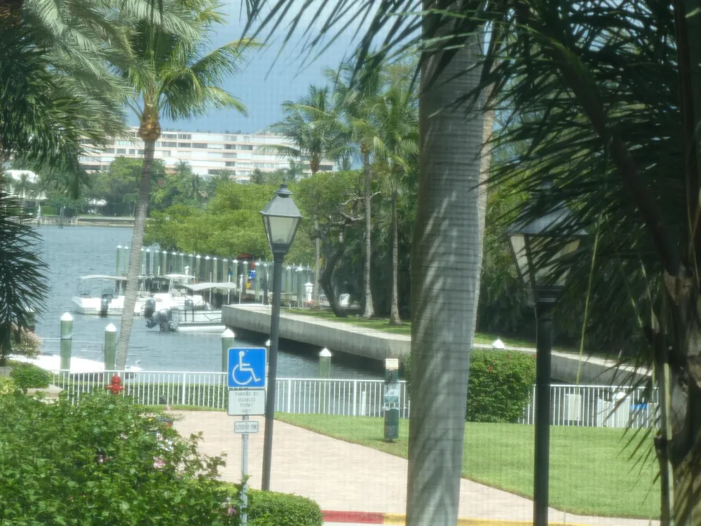 804 E Windward Way #211 Lantana, FL 33462