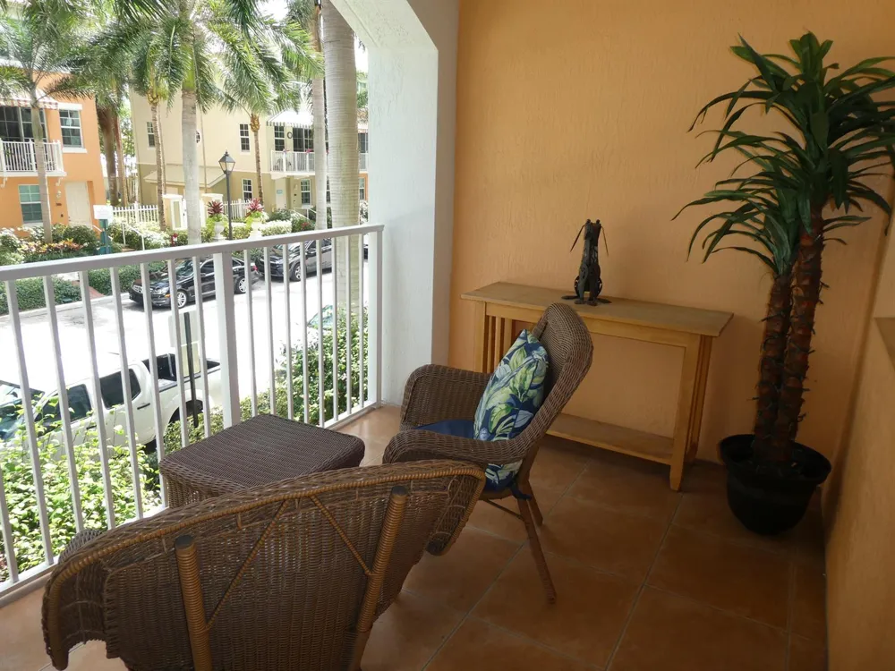 804 E Windward Way #211 Lantana, FL 33462