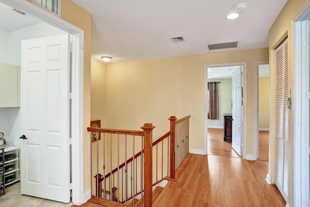 8541 NW 38th Street Cooper City, FL 33024