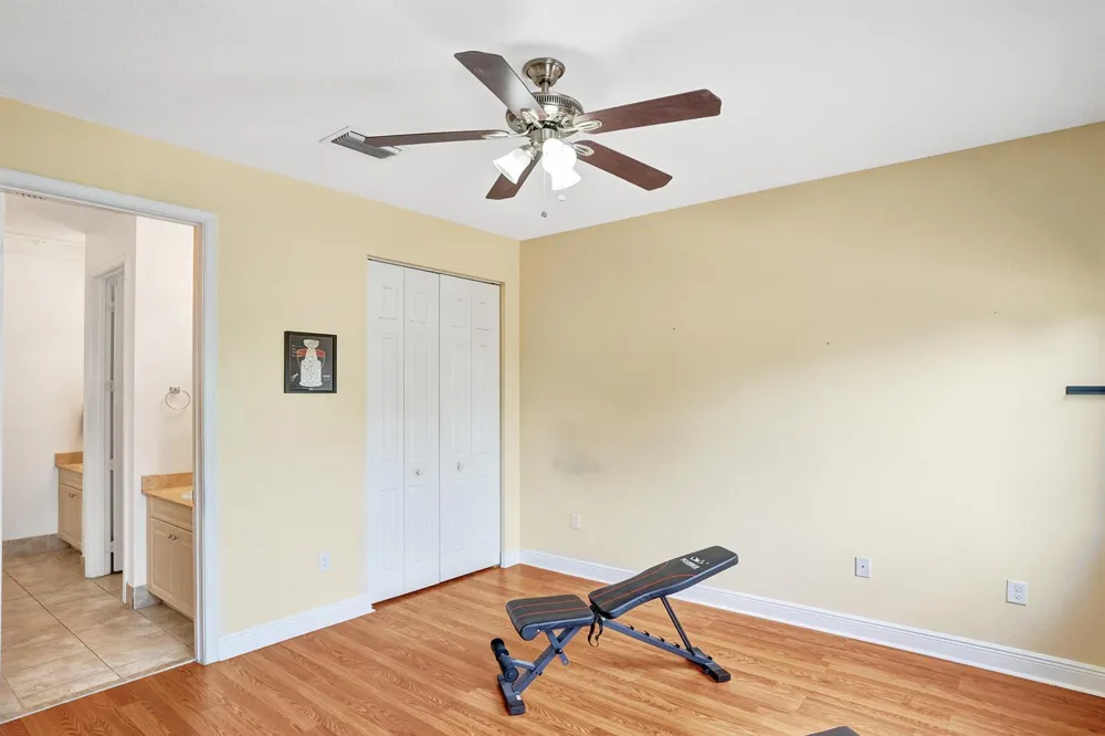 8541 NW 38th Street Cooper City, FL 33024