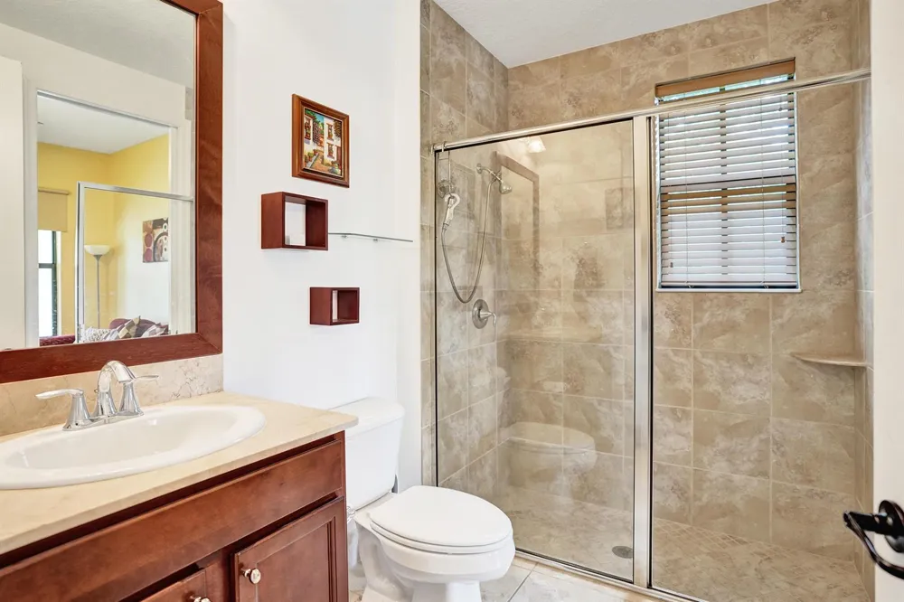8541 NW 38th Street Cooper City, FL 33024