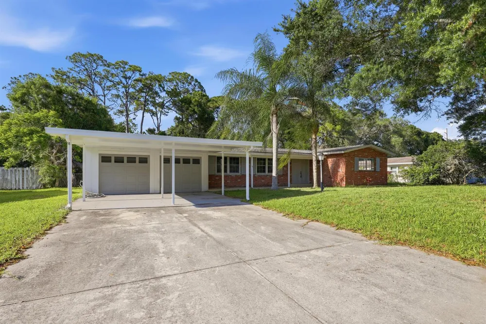 2726 6th Place Vero Beach, FL 32968
