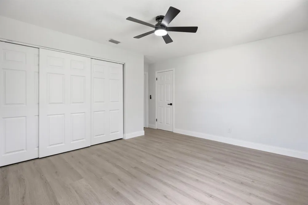2726 6th Place Vero Beach, FL 32968
